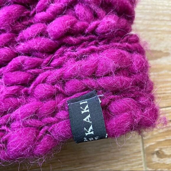 Kaki (Sweden) Chunky Knit Wool Beanie - Picture 5 of 6